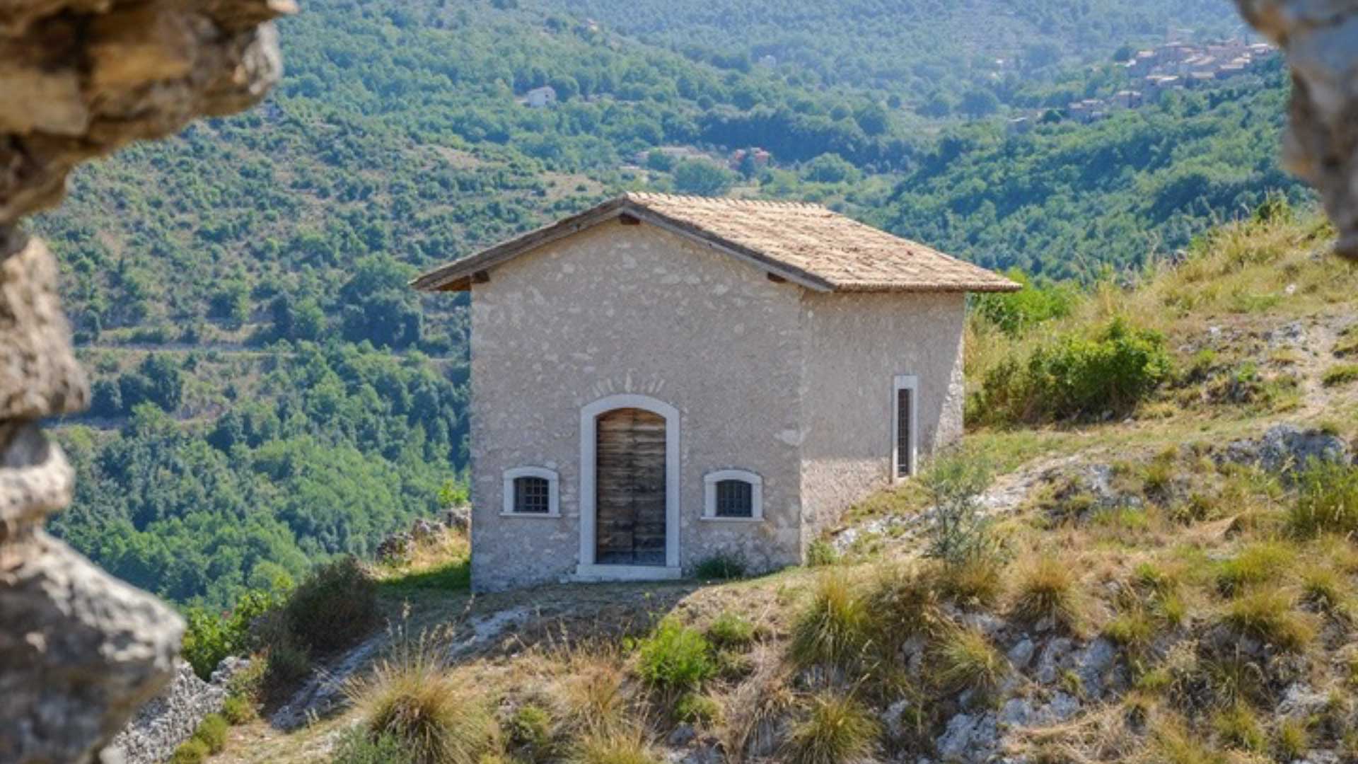 Panorama della chiesa di Santa Croce